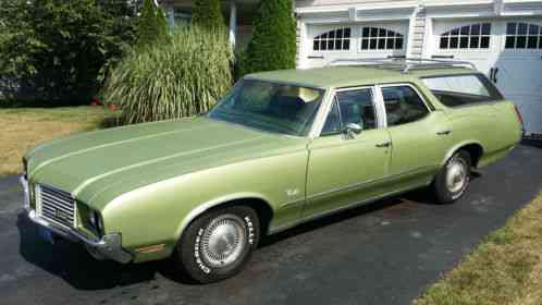 1972 Oldsmobile Cutlass Station Wagon