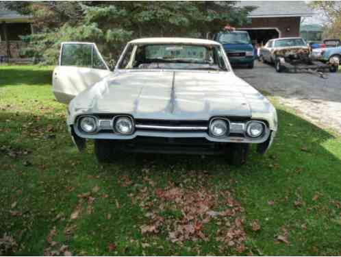 Oldsmobile Cutlass (1967)