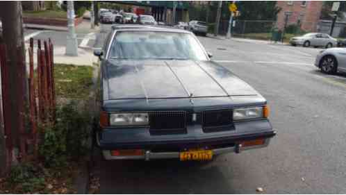 Oldsmobile Cutlass supreme (1987)