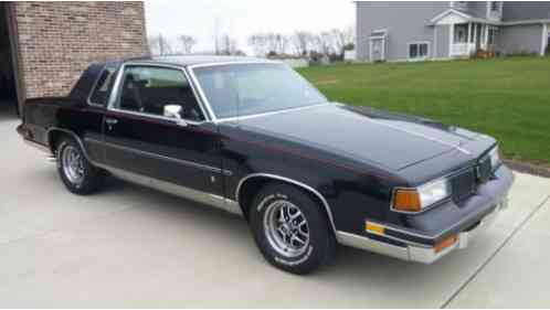 1988 Oldsmobile Cutlass Supreme Classic