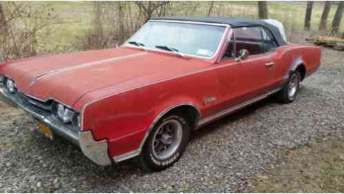 1967 Oldsmobile Cutlass Supreme, Convertible