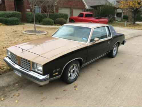 1979 Oldsmobile Cutlass W30 Hurst Olds