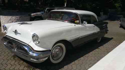 Oldsmobile super 88 (1956)