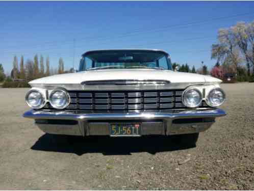 1960 Oldsmobile Eighty-Eight 4 Door Hard Top Holiday Sedan