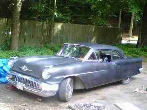 Oldsmobile Eighty-Eight 88 (1957)