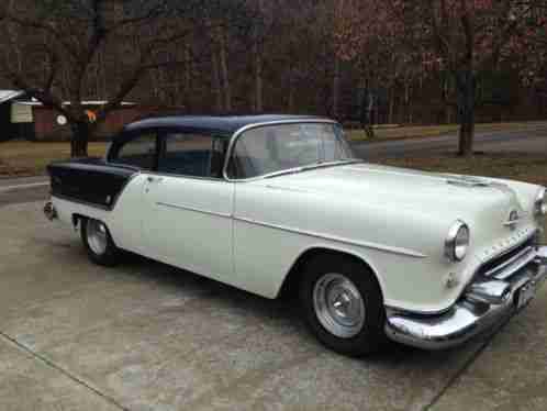 Oldsmobile Eighty-Eight (1954)