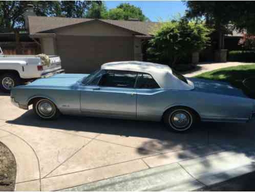 1966 Oldsmobile Eighty-Eight Delta 88