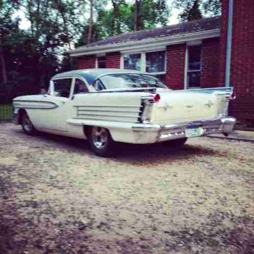 Oldsmobile Eighty-Eight (1958)