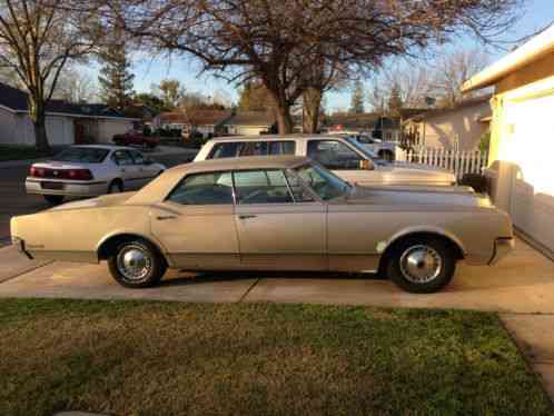 1965 Oldsmobile Eighty-Eight