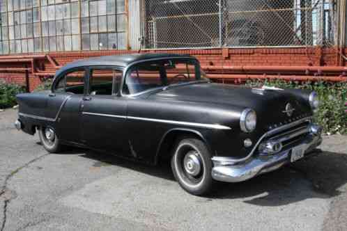 Oldsmobile Eighty-Eight Rocket 88 (1954)