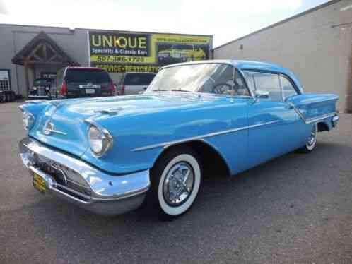 Oldsmobile Eighty-Eight w/ J2 (1957)