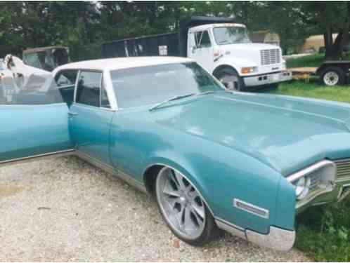 1967 Oldsmobile Ninety-Eight