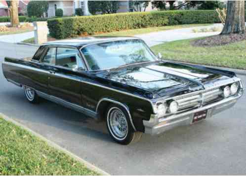 Oldsmobile Ninety-Eight COUPE - (1964)