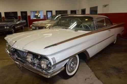 1959 Oldsmobile Ninety-Eight Holiday Hardtop Coupe