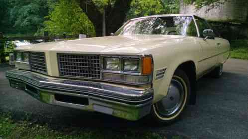 1976 Oldsmobile Ninety-Eight Regency Coupe