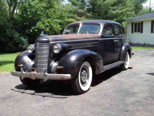 Oldsmobile Other (1937)