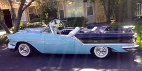 Oldsmobile Super 88 Convertible (1957)