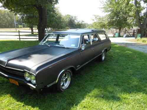 Oldsmobile Other VISTA CRUISER (1965)