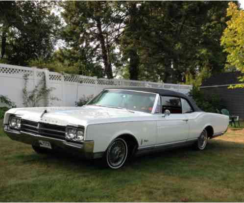 1965 Oldsmobile Starfire