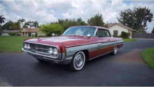 1963 Oldsmobile Starfire