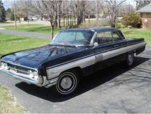 1962 Oldsmobile Starfire