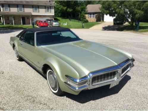 Oldsmobile Toronado (1969)