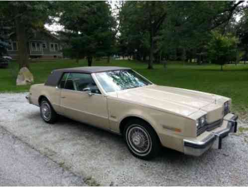 Oldsmobile Toronado (1985)