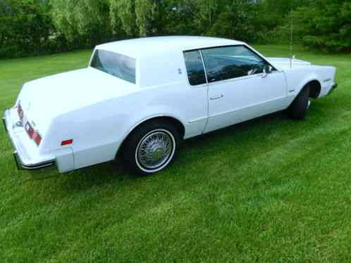 Oldsmobile Toronado (1985)