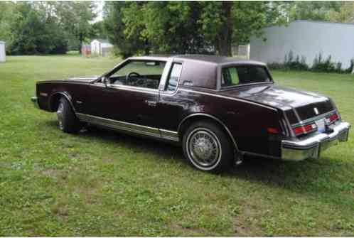 Oldsmobile Toronado (1985)