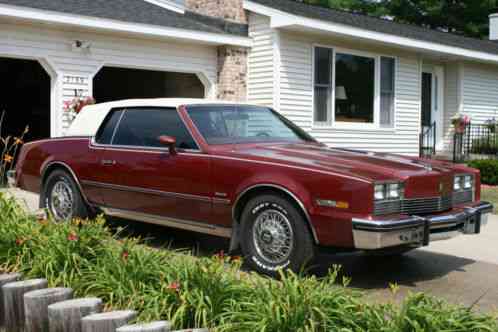 Oldsmobile Toronado (1983)