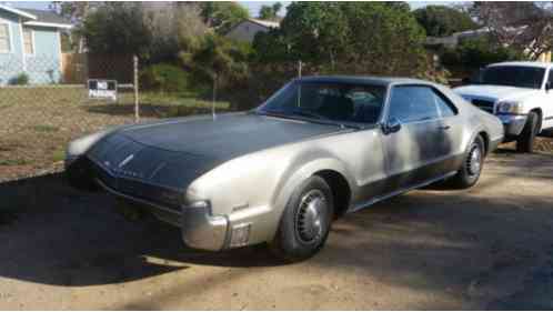 1967 Oldsmobile Toronado