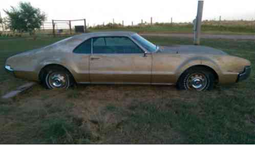 1966 Oldsmobile Toronado