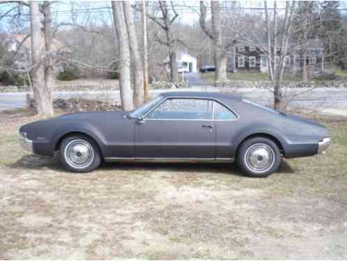 Oldsmobile Toronado (1967)