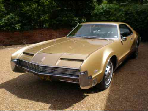 Oldsmobile Toronado Other like an (1966)