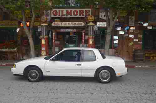 Oldsmobile Toronado (1988)