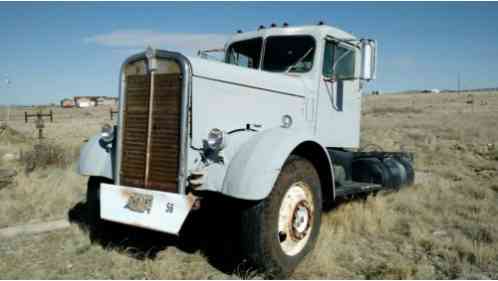 1953 Kenworth