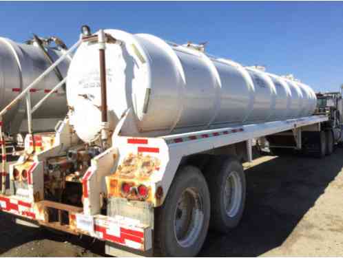 Dragon 130BBL Vacuum Trailer (2007)