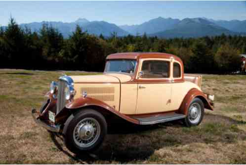 1932 Hudson 1932 Essex Terraplane