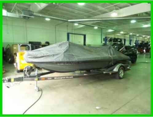 2005 Other Makes 519VX Bass Boat