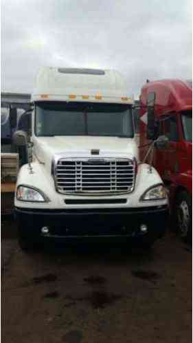 FREIGHTLINER COLUMBIA (2005)