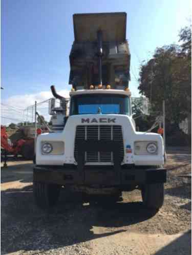 1989 Other Makes Mack R Model 688S R Model 688S