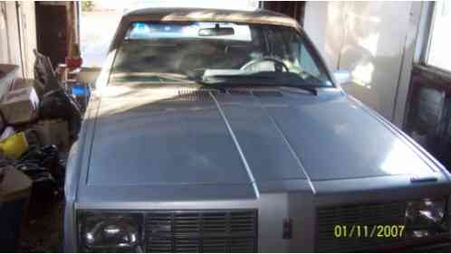 Other Makes Oldsmobile Omega 4-door (1984)