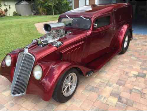 Willys sedan delivery 77 (1933)