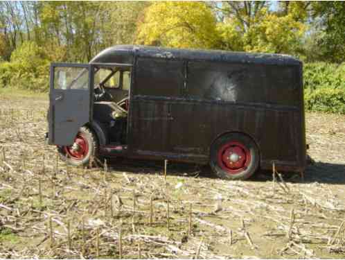 Other Makes Speed Van a (1947)