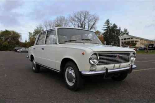 Other Makes VAZ 2101 Fiat 124 SEAT (1975)