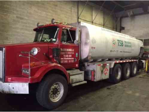 Other Makes Western Star Fuel truck (1990)