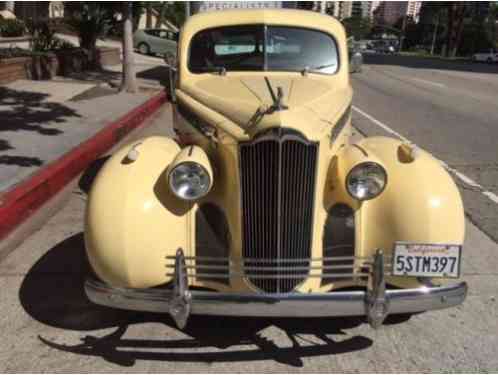 Packard 110 (1940)