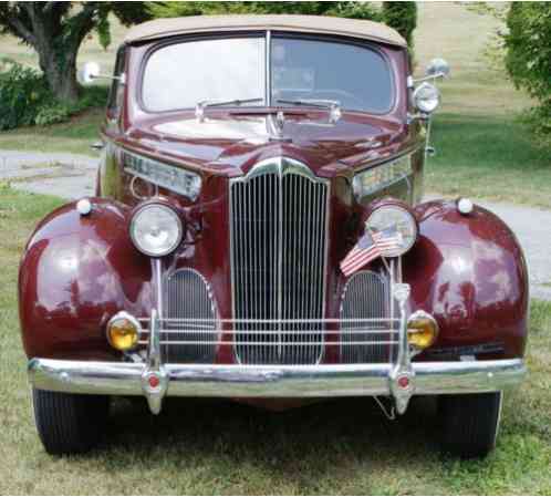 Packard 110 convertible coupe (1940)