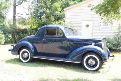 Packard 115 Coupe (1937)