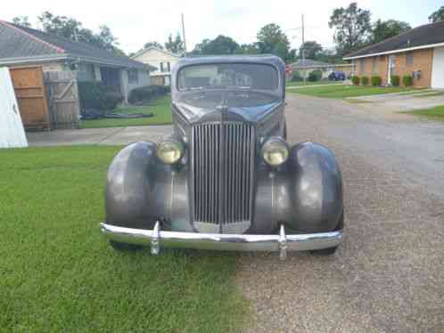 Packard 115c (1937)